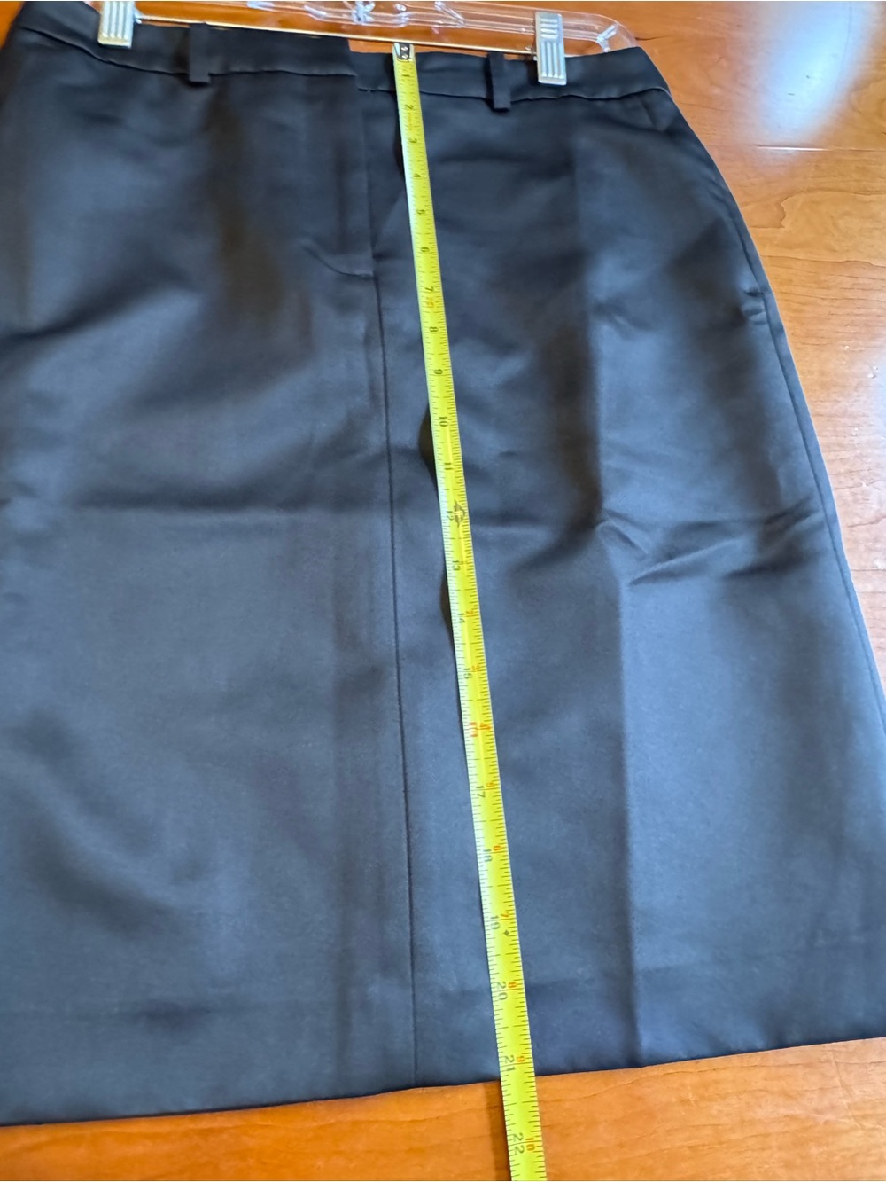 J Crew Black Satin Pencil Skirt Size 4 - Picture 6 of 12